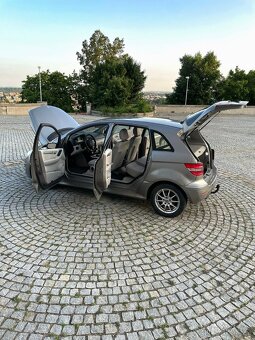 Prodám nebo vyměním  mercedes B180 - 11