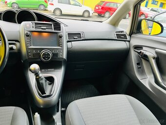 TOYOTA VERSO 1.6 D4D STYLE VYHŘEV SEDADEL ALU KOLA - 11