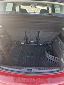 Škoda Roomster 1.2 TSI 63KW 68... Najeto - 11