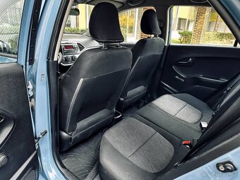 KIA Picanto 1,0 benzín - 11
