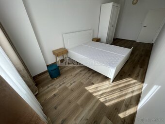Pronájem novostavby bytu 2+kk s parkovacím stáním, Plzeň-Skv - 11