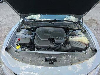Dodge Charger 2021 - 11