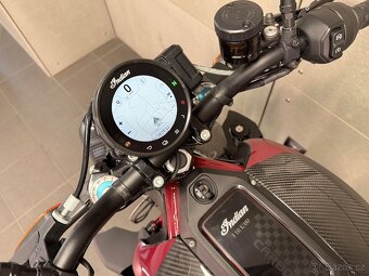 Indian FTR 1200 R Carbon - ČR / SUPER STAV A CENA - 11