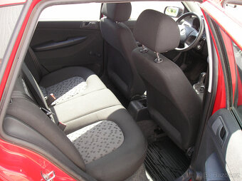 ŠKODA FABIA I COMBI 1.2-12V 47KW RV-2008 - 11