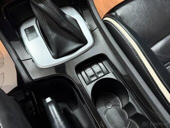 Ford Mondeo 2,0 TDCI AT TITANIUM SONY - 11