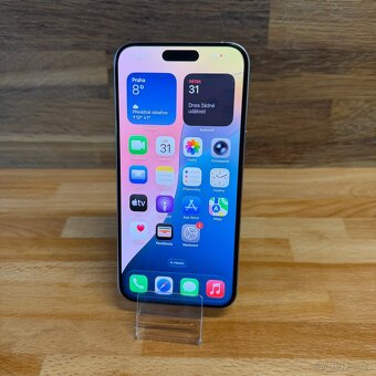 IPhone 15 Pro Max 256GB, bílý Titan, eSIM (rok záruka) - 11