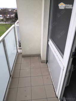 Pronájem moderního bytu 3+1 s lodžií v Jičíně - 11