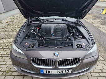 BMW řada 5 f10 třílitr Diesel 204PS 8.Rychlostní automat - 11