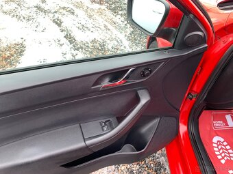 ŠKODA RAPID 1.2 TSI 63KW AMBITION - 11