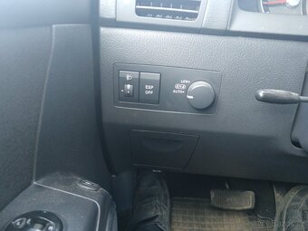 Prodam Kia Sorento 2008 2.5 125kw - 11