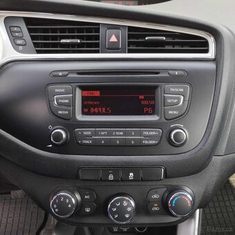 Kia Ceed 1,6 CRDi - 11