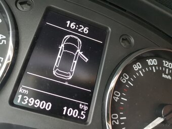 Škoda Rapid Ambition 1.6 TDi 77kw - TOP STAV - 11