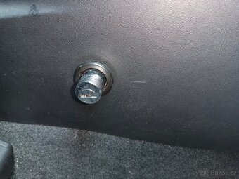Prodám Hyundai ix20 1.4 - 11