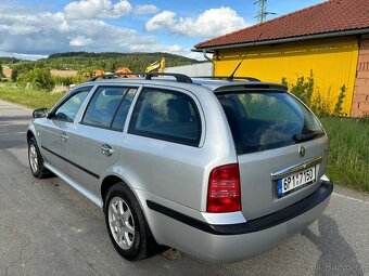 Škoda Octavia combi 1,6 75kw - 11