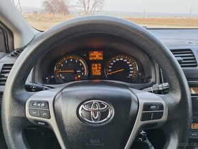 Toyota Avensis,1.6i 97kw 1.MAJ. NOVÁ STK, SERV.KNIHA - 11