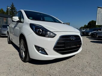 Hyundai ix20 1.6 i 92kw Automat 1.Majitel extra výbava - 11