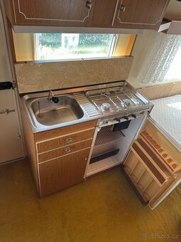 Karavan Wilk - 11