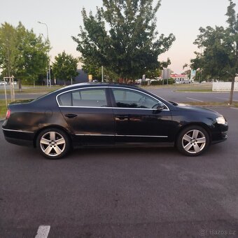 VW Passat B6 2.0 TDI Highline - 11