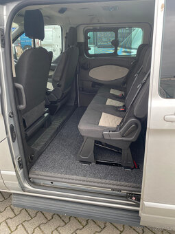 Ford Tourneo Custom Titanium L2-H1 2.2 TDCI 114 KW, 8 míst - 11