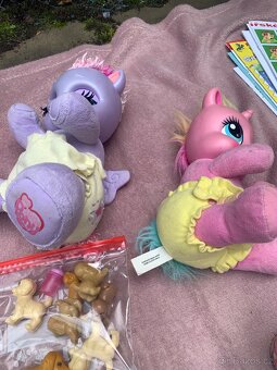 Vytříděné hračky - 11