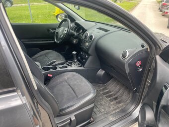 Nissan Qashqai 1.6i 2013 rok - 11