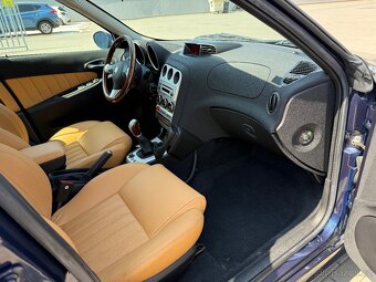 Alfa Romeo 156, 2.0 JTS Distinctive - 11