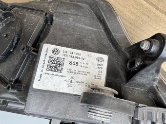 levý a pravý full led světlomet VW GOLF VII lift - 11