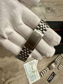 Seiko Prospex Divers 140th Anniversary Limited Edition - 11