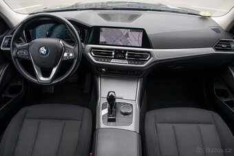 BMW Rad 3 Touring 318d mHEV A/T - 11