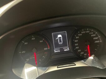 Seat Leon 1.6 tdi 77kW Kombi - 11