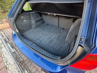 BMW E91 x-drive , 330d - nadstandartní výbava - 11