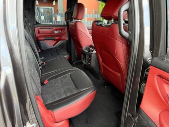 DODGE RAM REBEL HEMI HARDTOP OFFROAD PAKET - 11