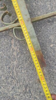 Starý železný plot, plotové dílce, 7,9 bm - 11