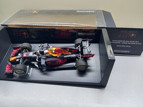 4x F1 RED BULL PEREZ A VERSTAPPEN 2020-2022 MINICHAMPS 1:18 - 11
