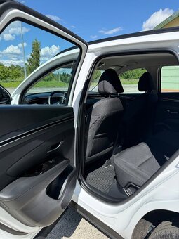 Hyundai Tucson 1.6 T-GDi mHEV Family 2023 - 11