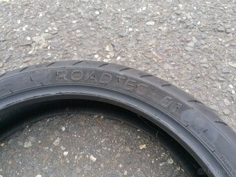 Prodám gumy na dojetí, silnice 180/55 ac190/55 R17 - 11