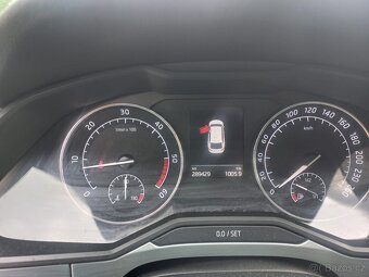 Škoda SUPERB 2018, DSG automat - 11