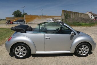 VOLKSWAGEN NEW BEEATLE CABRIOLET, 1.6i 75 kW, PĚKNÝ STAV - 11