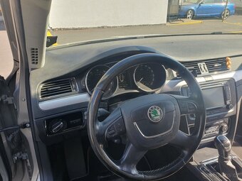 Škoda superb 1.4 tsi 92 kw - 11