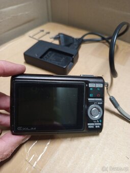 CASIO EXILIM EX-Z11 - 11