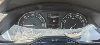 Škoda Superb  Combi 2.0 TDI 4x4 - 11