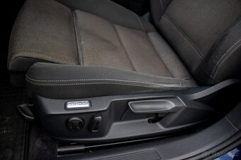 Volkswagen Passat Variant 2.0 TDI DSG - 11