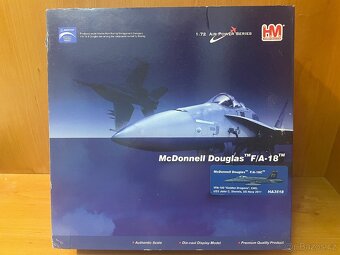 F-18 Hornet - model letadla 1:72 - 11
