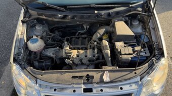 Volkswagen Polo 1.2 (2009) – spolehlivý benzín, klimatizace - 11
