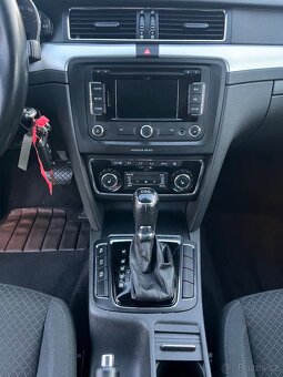 Škoda Superb 2 2014 2.0 TDi 125kW DSG F1 xenon - 11