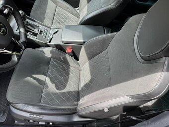 Škoda Superb 3  2.0 TDI 2023/6 DSG  Sportline  1.majitel - 11