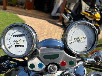 Yamaha XV 750 Virago - 11