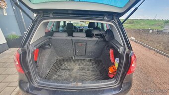 Volkswagen Golf V 1.9TDI Comfortline 77kw 3dv 2008 - 11