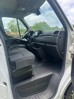 Opel Movano 2.3 CDTi - 11