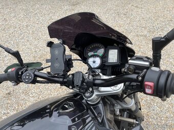 BMW f800r - 11